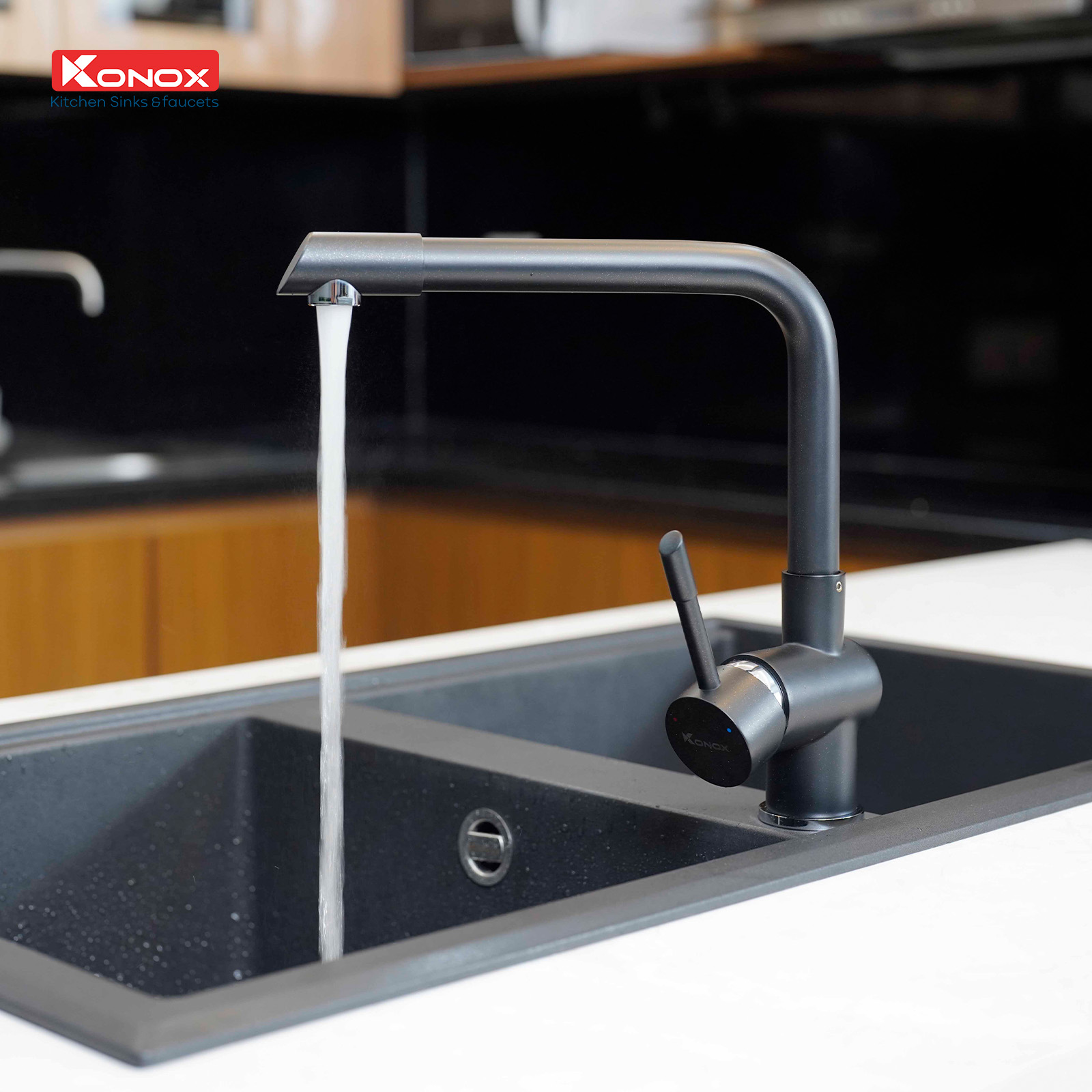 Sử dụng và vệ sinh vòi rửa bát Konox Felix Black